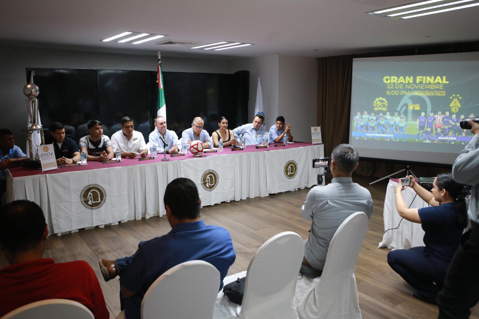 $!Almacén FC y Mantenimiento FC vuelven a chocar por el título del Intramuros de El Cid