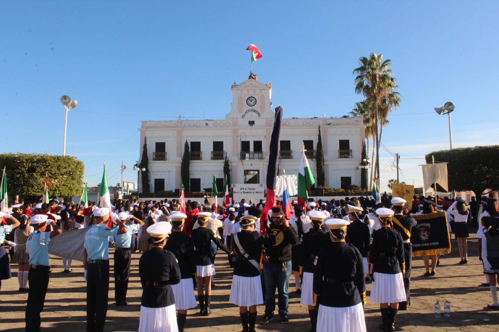 $!Desfilan en Rosario por el día de la Bandera