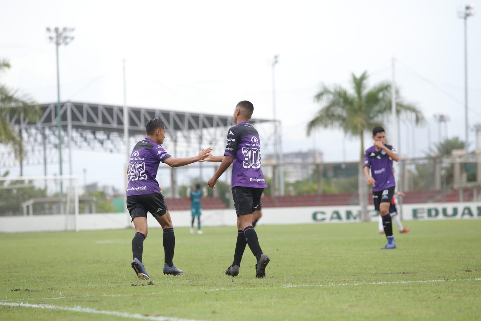 $!Mazatlán FC se lleva colosal derrota ante Chivas en la Sub 16