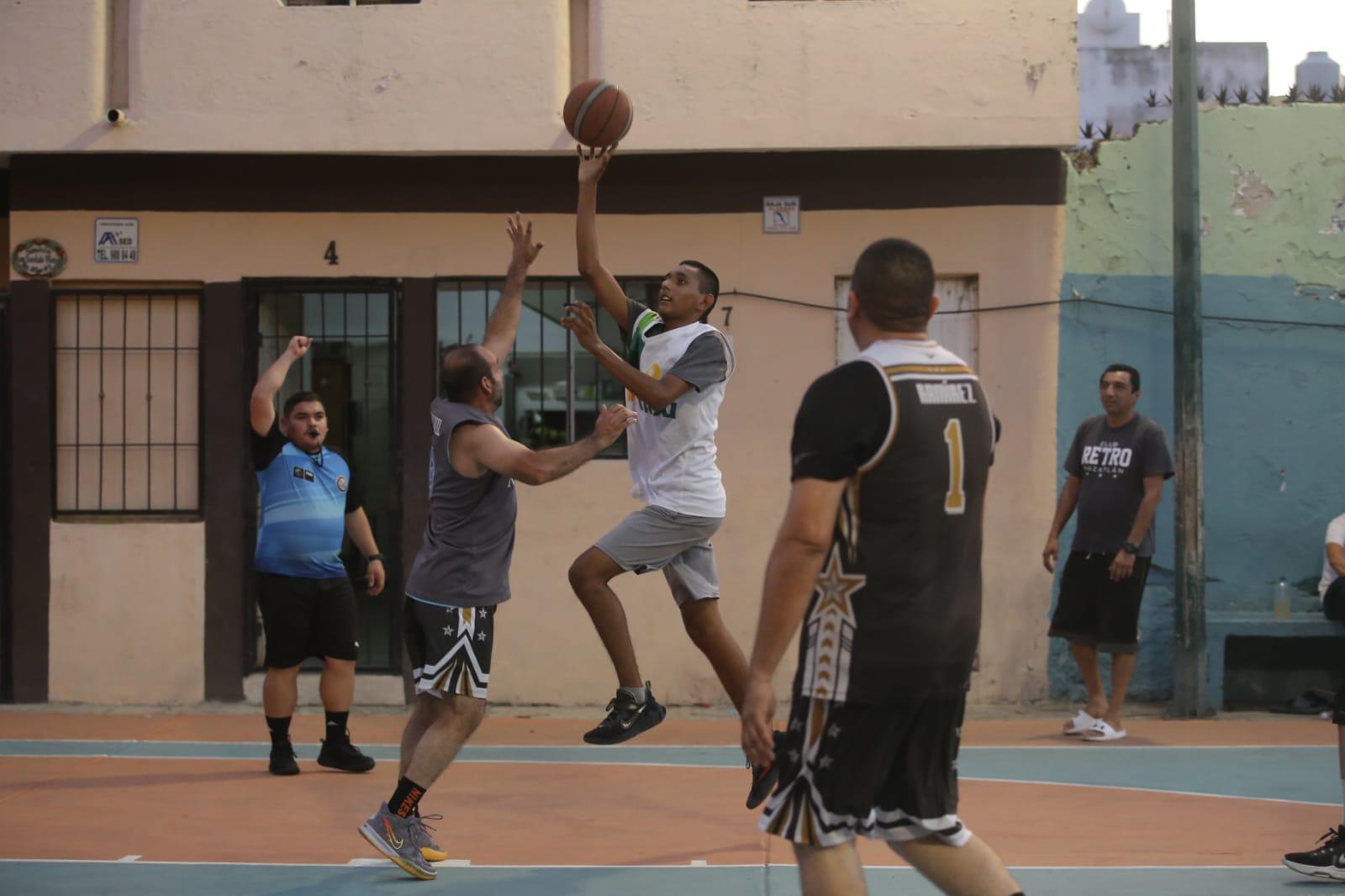 $!Le cortan la señal a Telmex en Liga Empresarial de Baloncesto