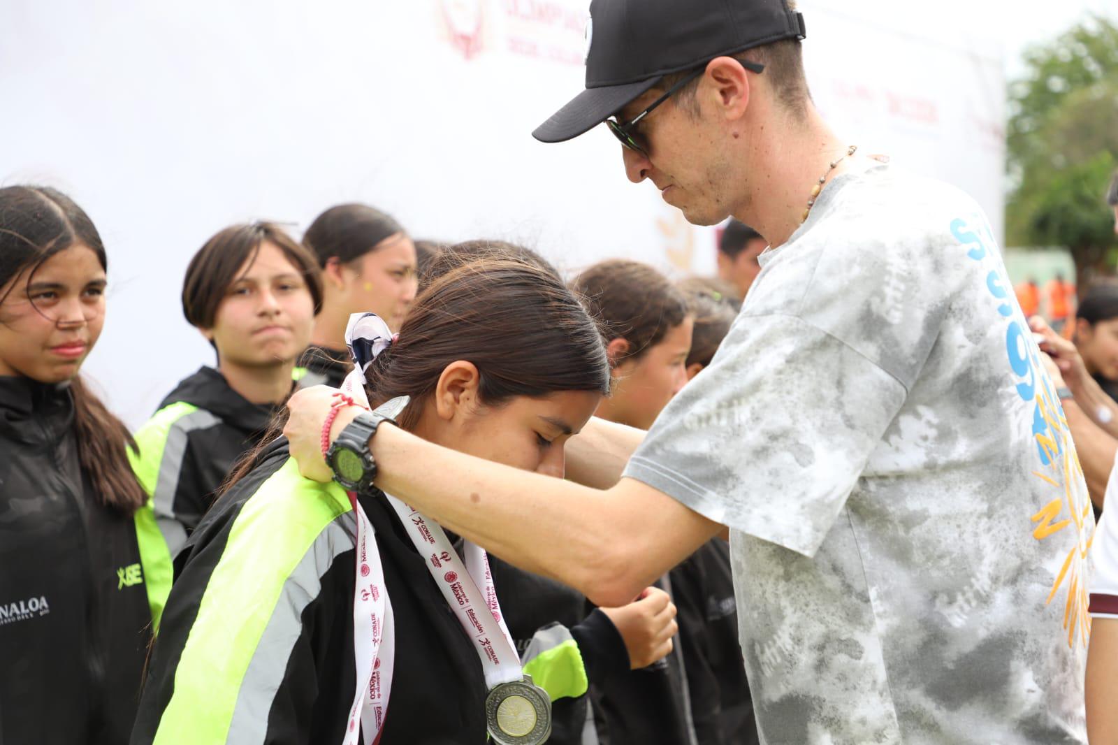 $!Sinaloa se queda con la medalla de plata en futbol femenil