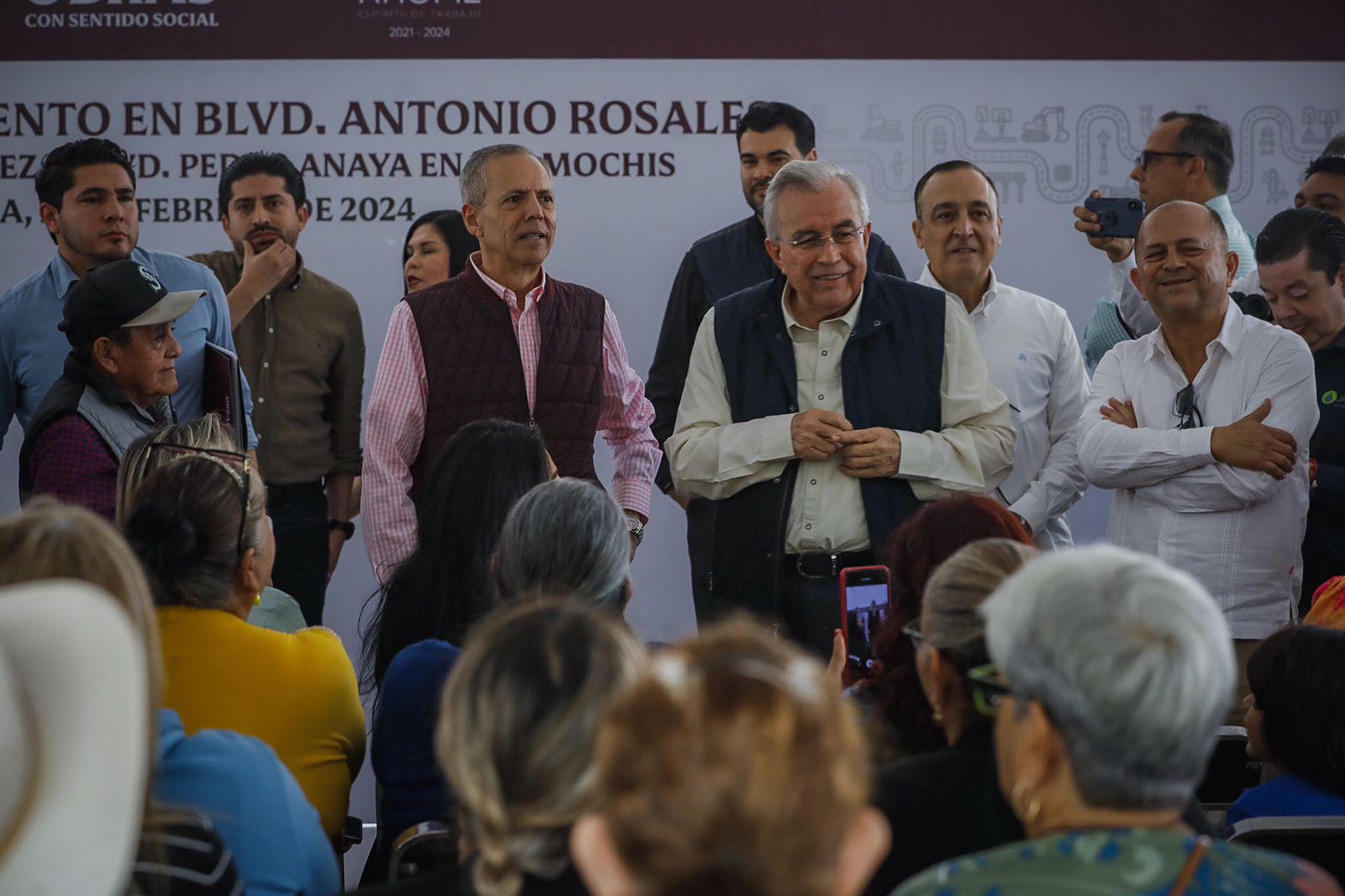 $!Inauguran nuevas obras viales en Ahome