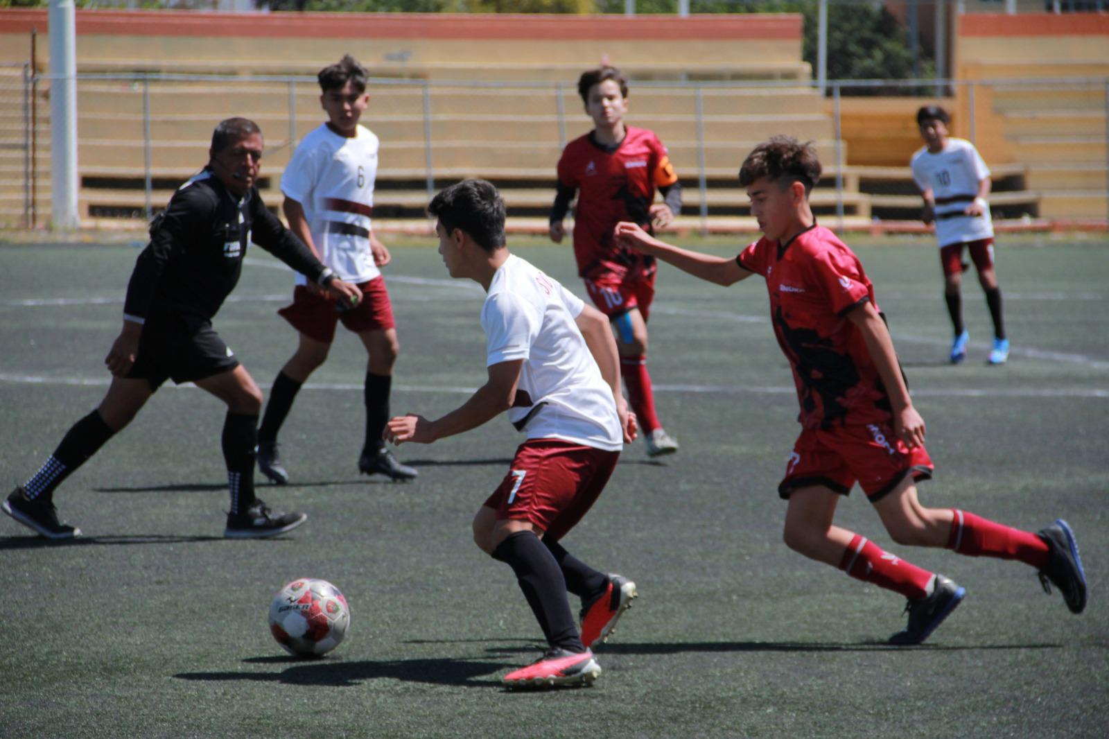 $!Avanzan los cuatro equipos sinaloenses a la etapa nacional en futbol