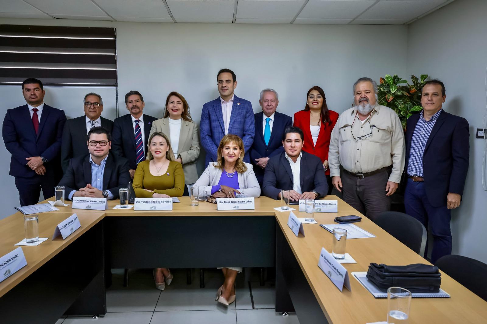 $!Presenta Gobierno de Sinaloa a diputados avances de gestión de crédito de $2 mil 300 millones