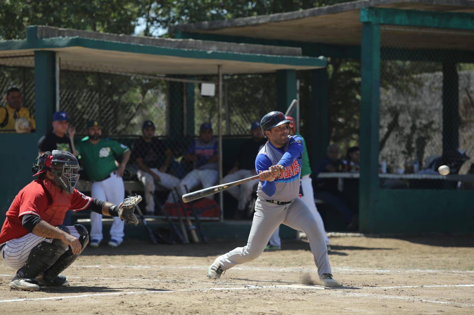 $!La UAS le da una lección a SNTE Sección 53 en la Liga de Beisbol Burócrata Federal