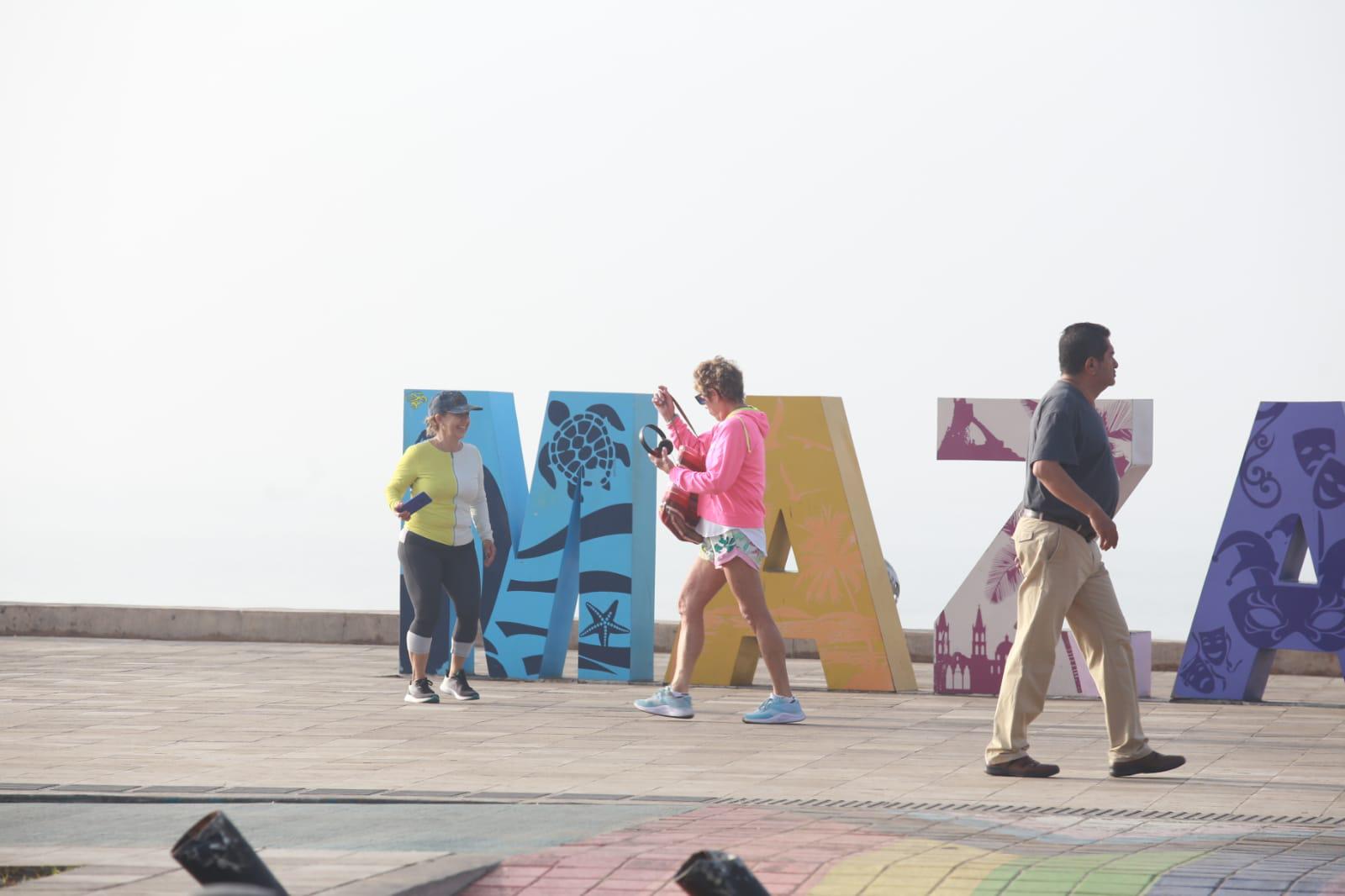 $!Se espera un clima templado este domingo en Mazatlán