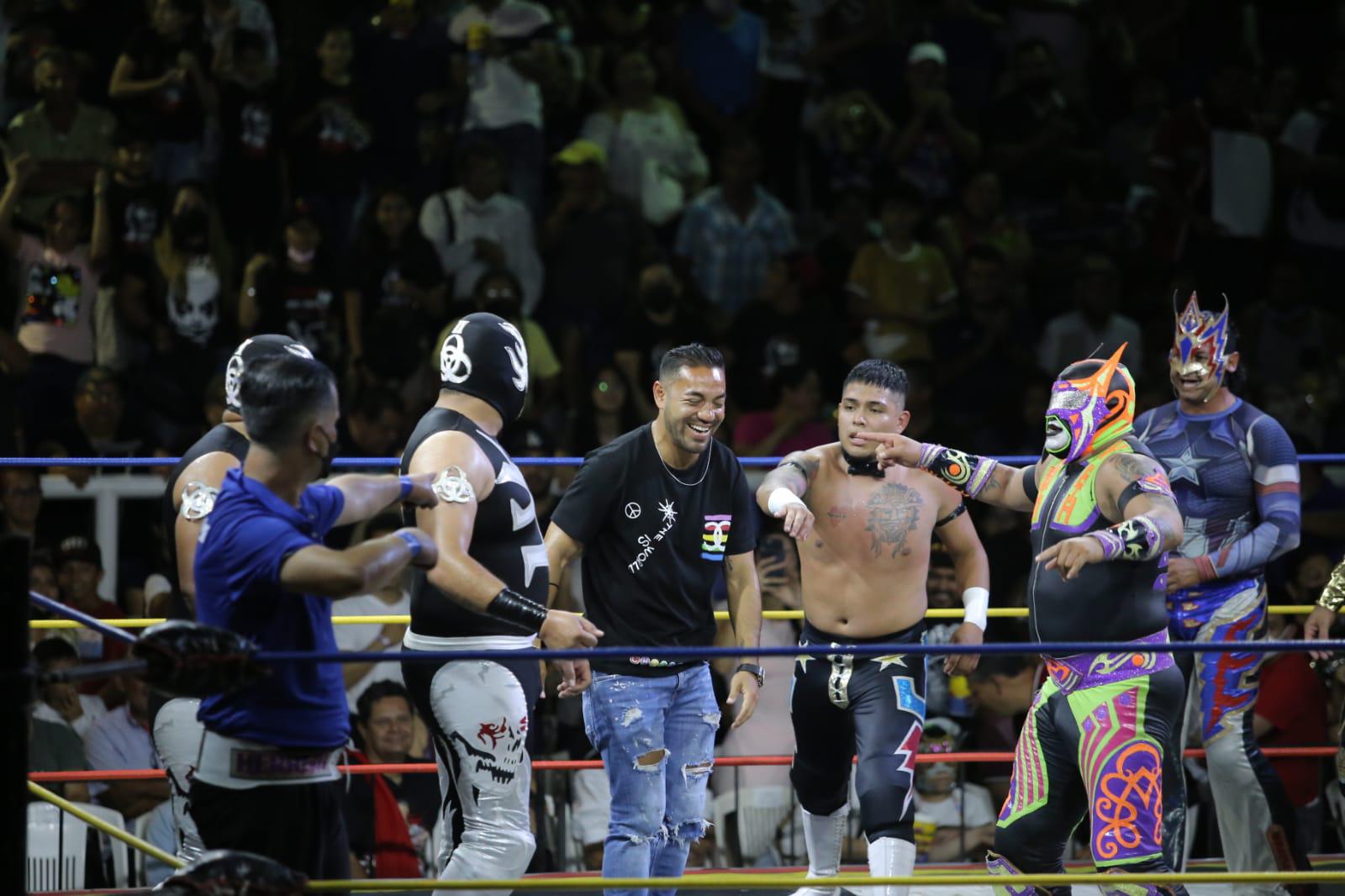 $!Marco Fabián se sube al ring en el regreso de la Triple A a Mazatlán
