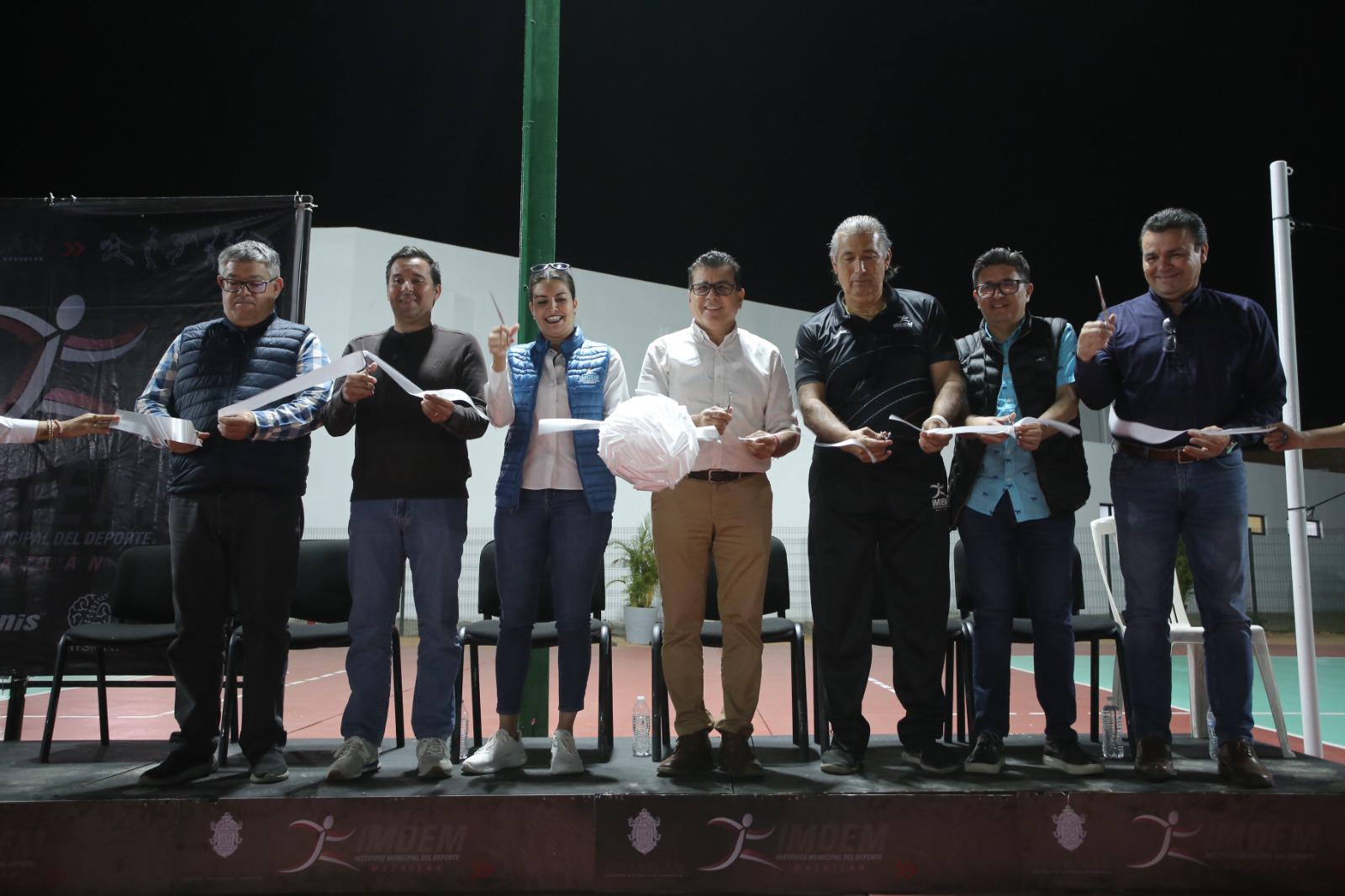$!Embellecen al voleibol mazatleco con nuevas instalaciones en la Sahop