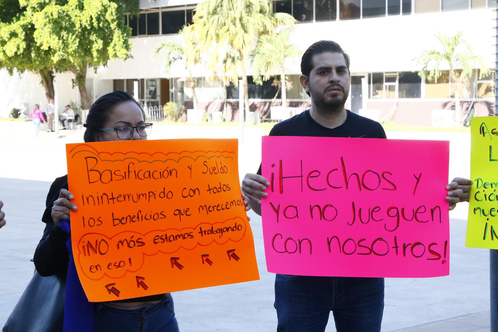 $!Acusan maestros de preescolar que tienen meses sin pago de su sueldo, en Culiacán