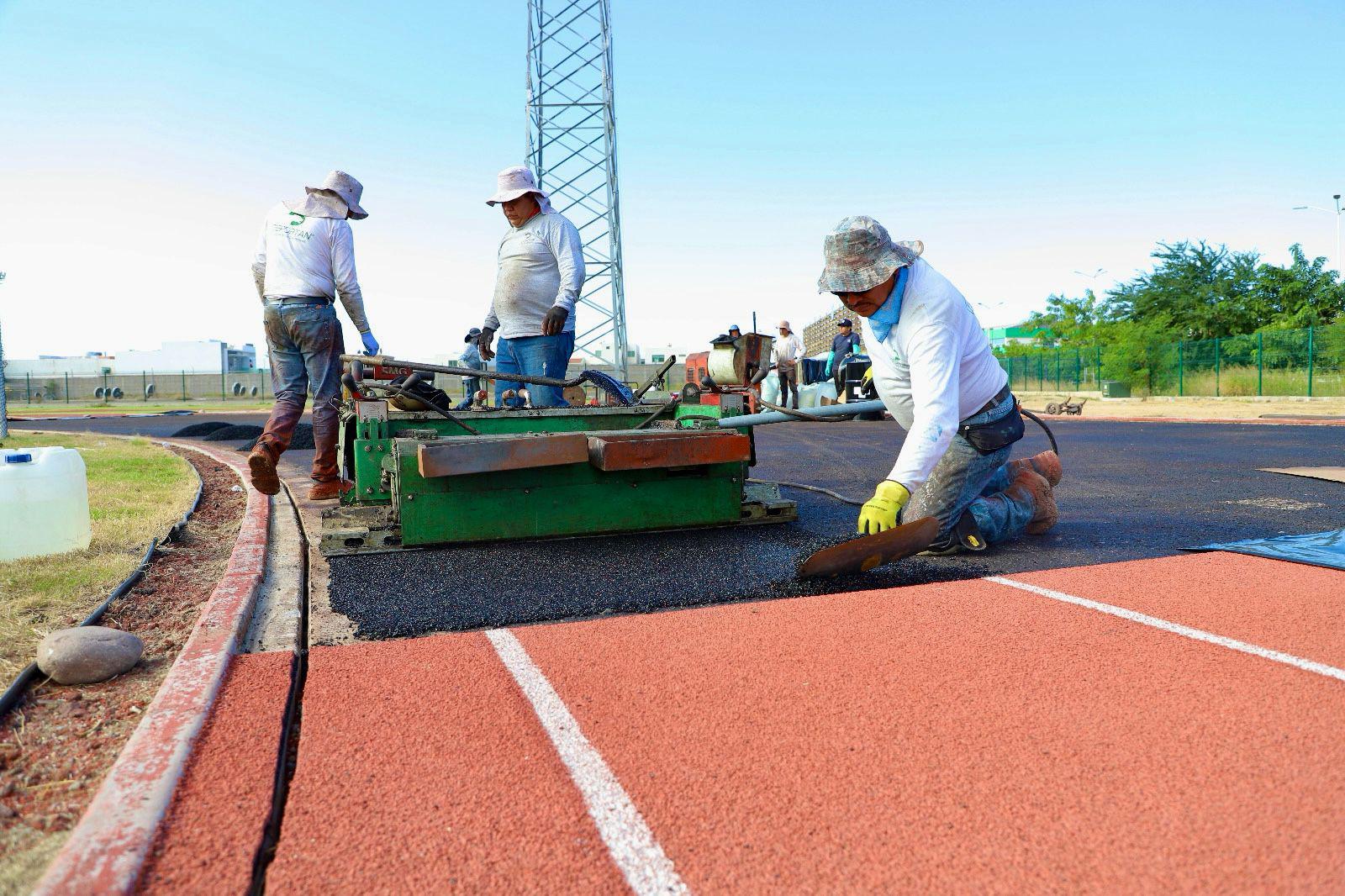 $!Reabrirán este lunes pista de atletismo del CAR