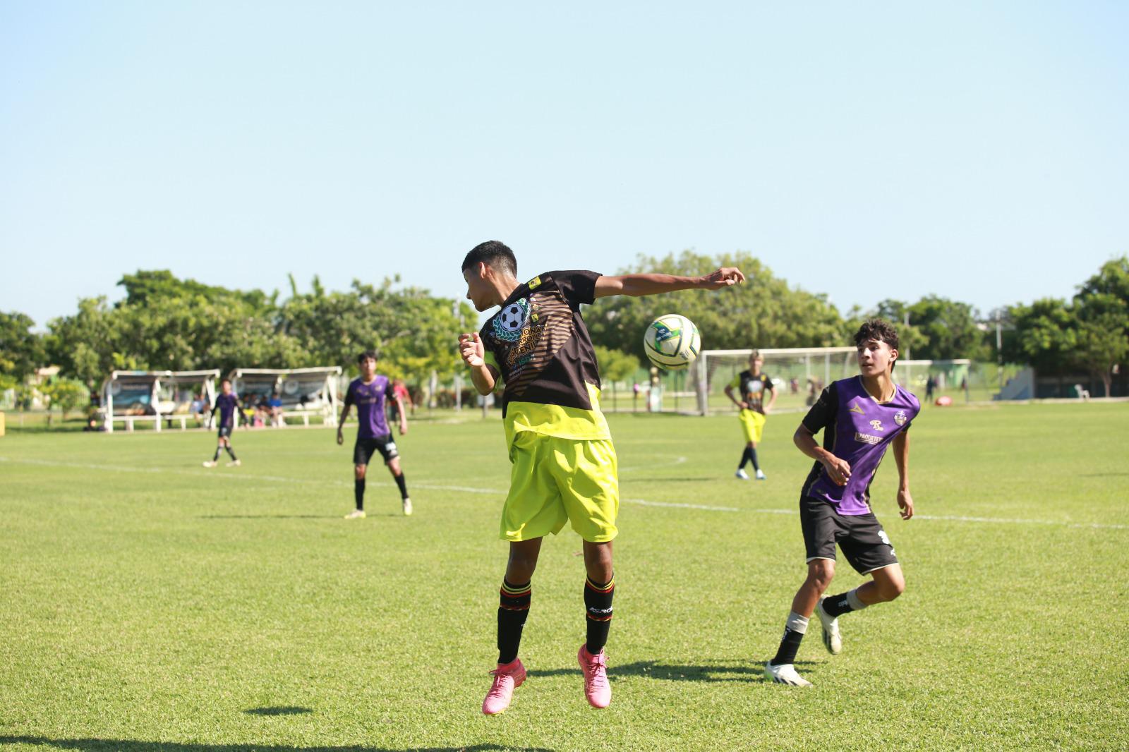 $!Mazatlán FC no suelta el liderato de la Regional Juvenil de Futbol