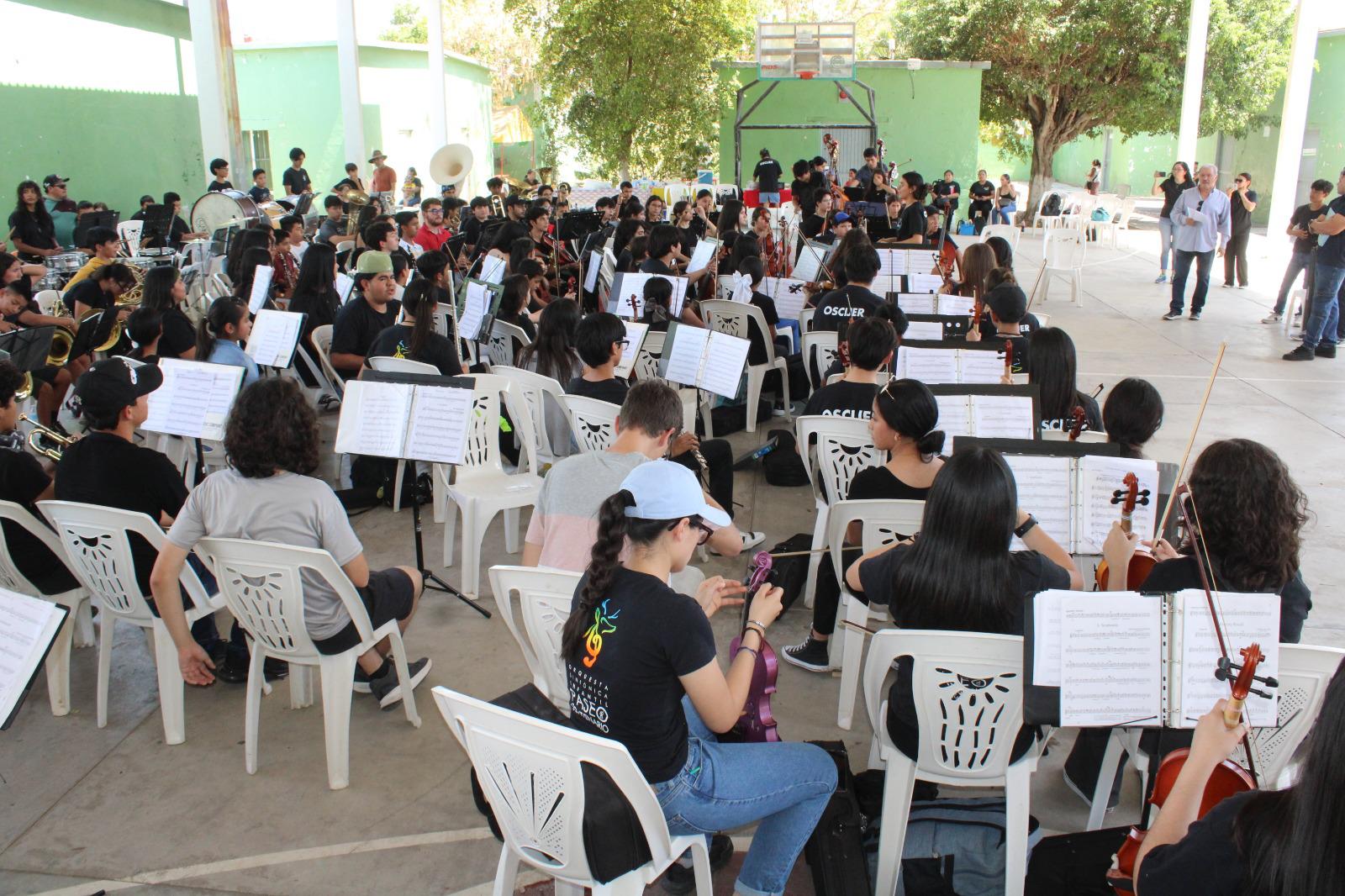 $!En Rosario, se vive la conectividad de orquestas y bandas sinfónicas del sur de Sinaloa