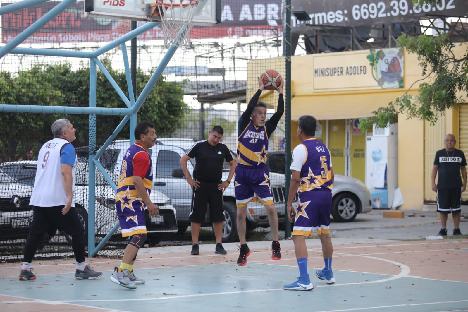 $!Vector ‘A’ es el campeón del Maxibasquet 50 Años y Menores, en Mazatlán