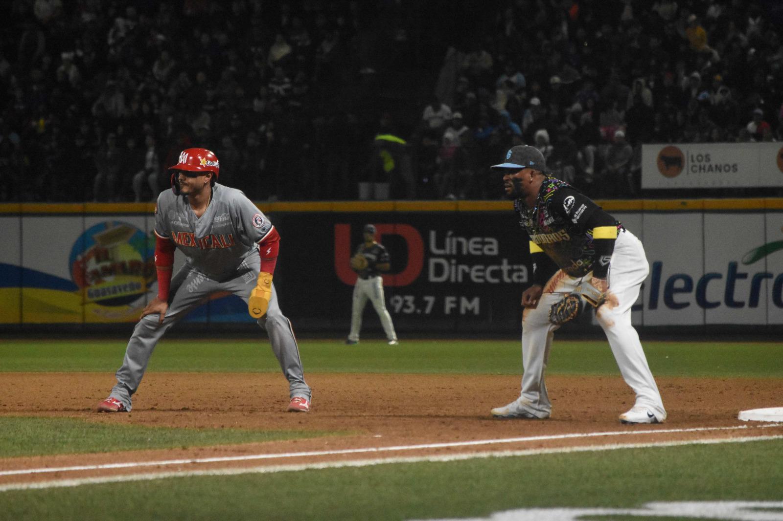 $!Algodoneros de Guasave le repite la dosis a Águilas de Mexicali y se pone 2-0 arriba