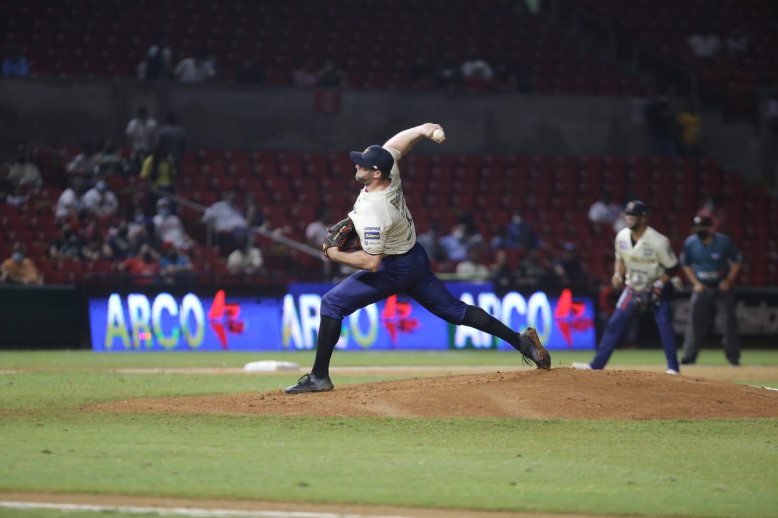 $!Venados de Mazatlán le da un debut triunfal a Robinson Cancel al vencer a Tomateros de Culiacán