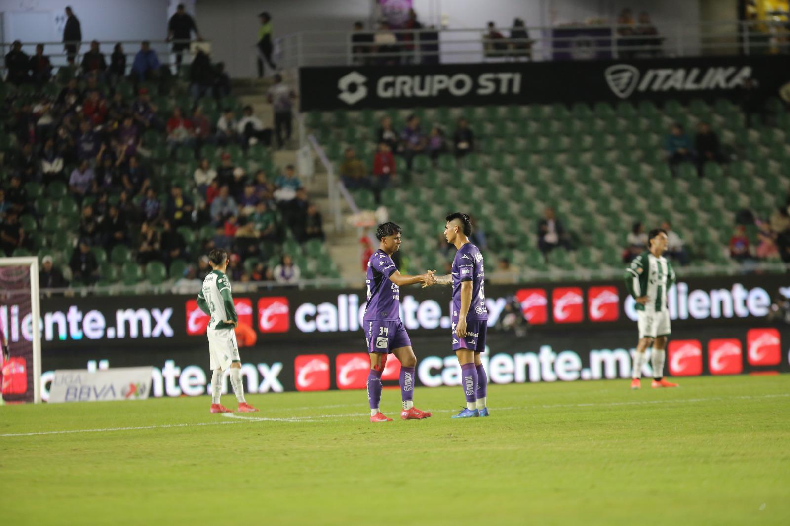$!Mazatlán FC desaprovecha oportunidades y permite a Santos sumar en el torneo