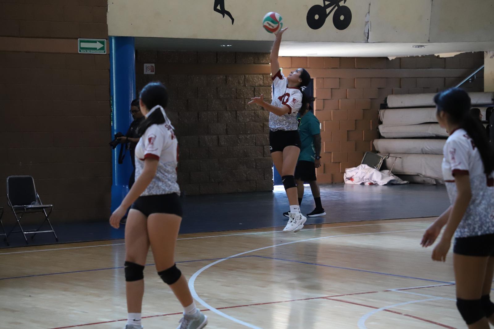 $!Guasave domina voleibol femenil en los estatales