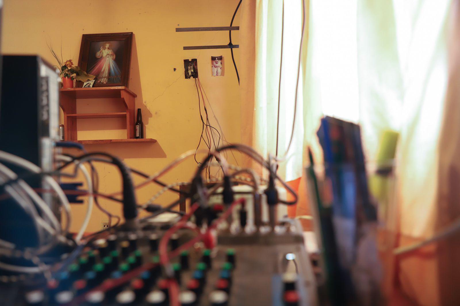 $!Cabina de Radio Altépetl Zoquitlán.