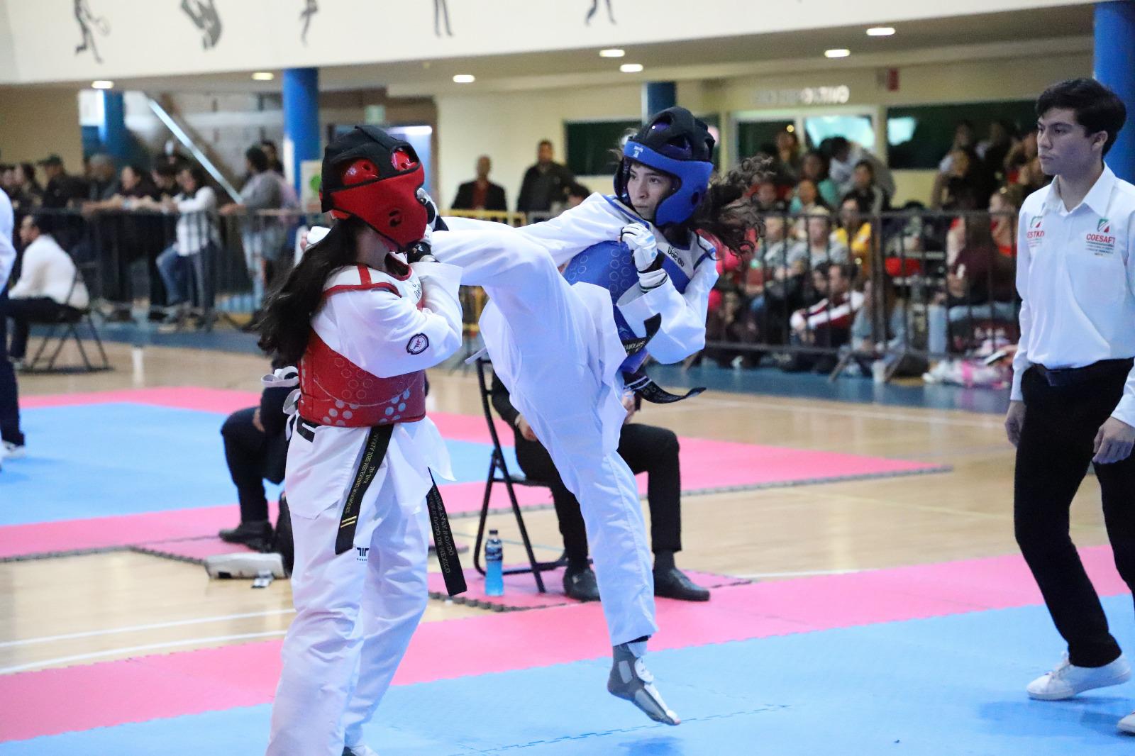 $!Cierra fuerte Culiacán en los estatales de taekwondo