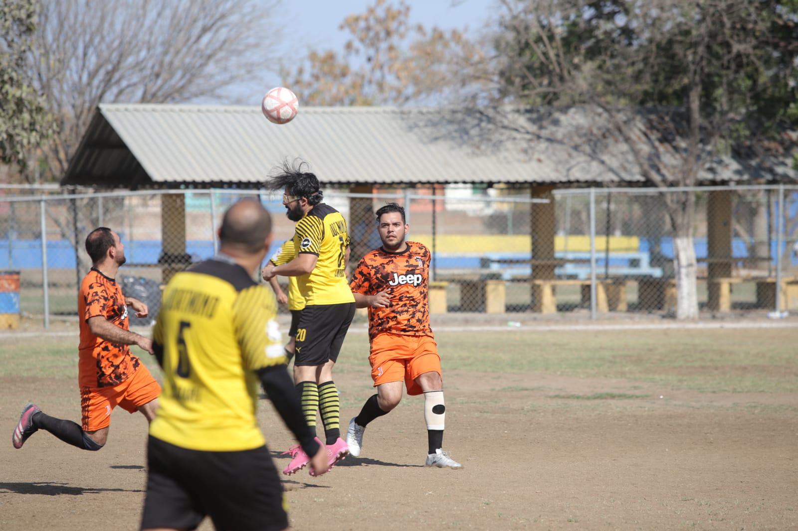 $!Rumbo a la gran final de la Liga de Futbol Intermédicos