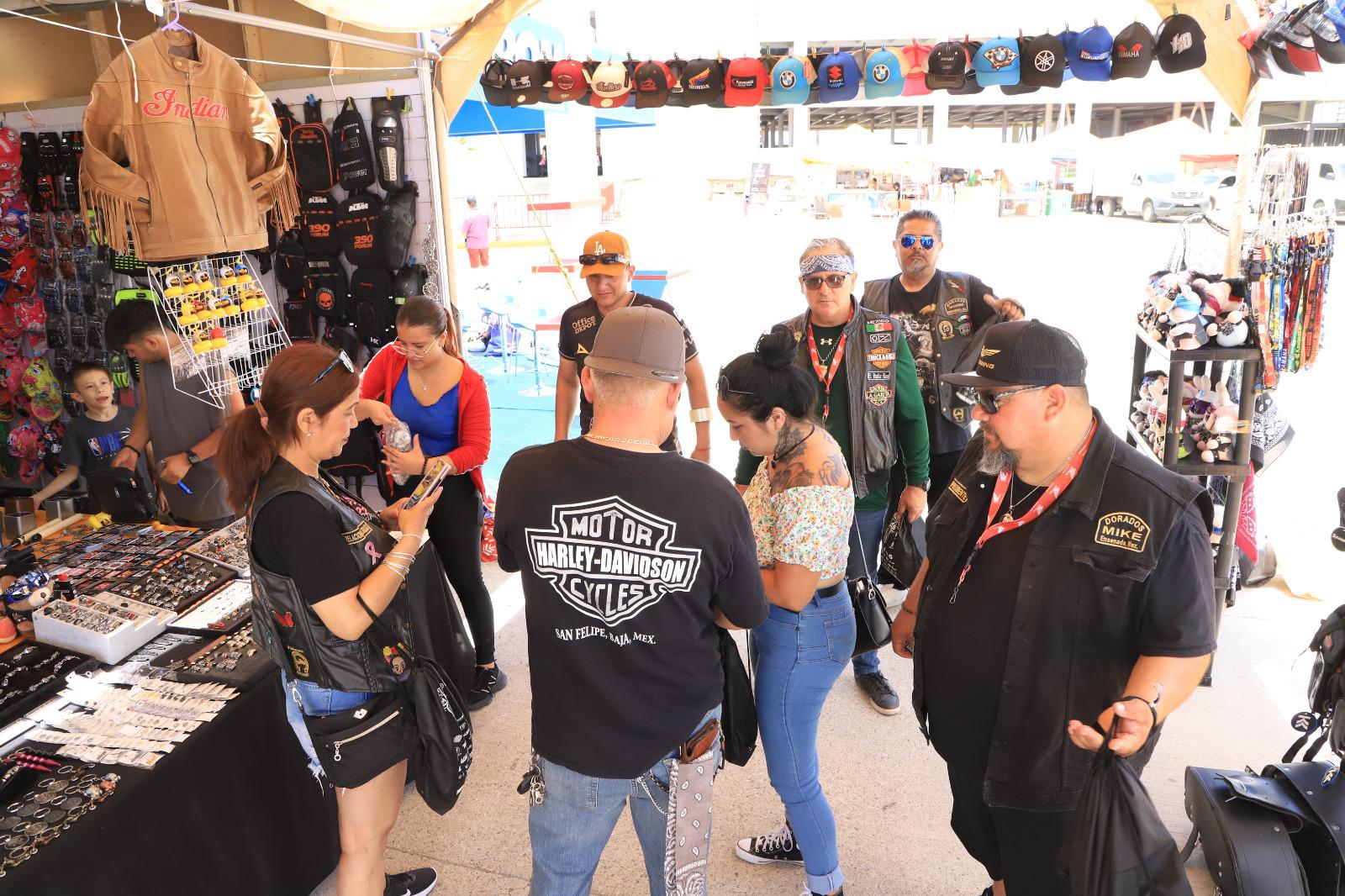 $!Intenso movimiento registra Foro Biker con inicio de registros de la Semana de la Moto