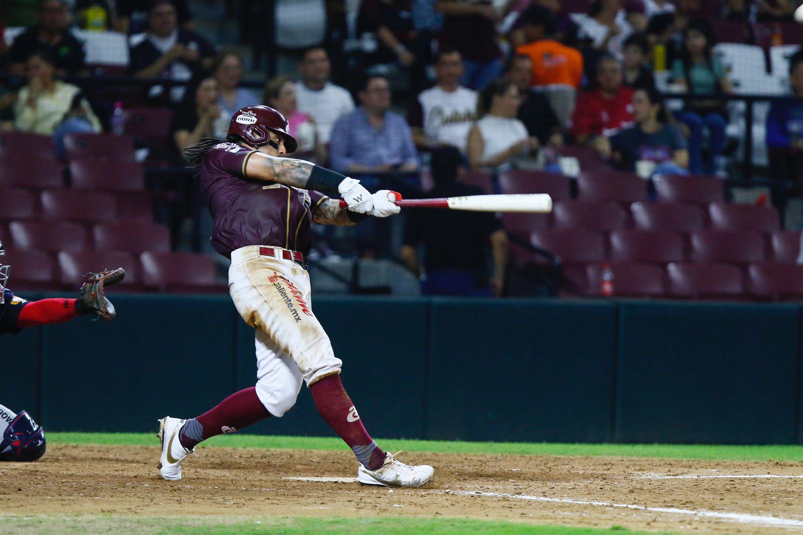 $!Mayos de Navojoa doblega en su casa a Tomateros de Culiacán