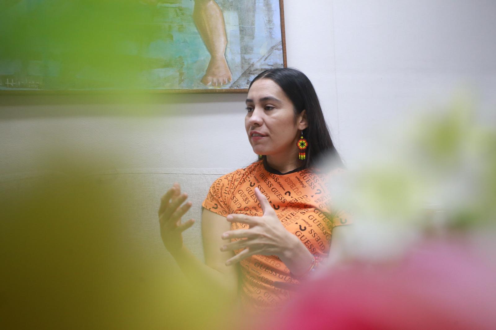 $!Marisol busca prevenir el bullying y la obesidad infantil con yoga deportivo