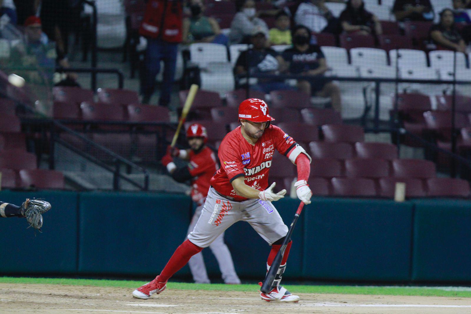 $!Francisco Lugo da el triunfo a Tomateros en la ‘Guerra Civil’ ante Venados
