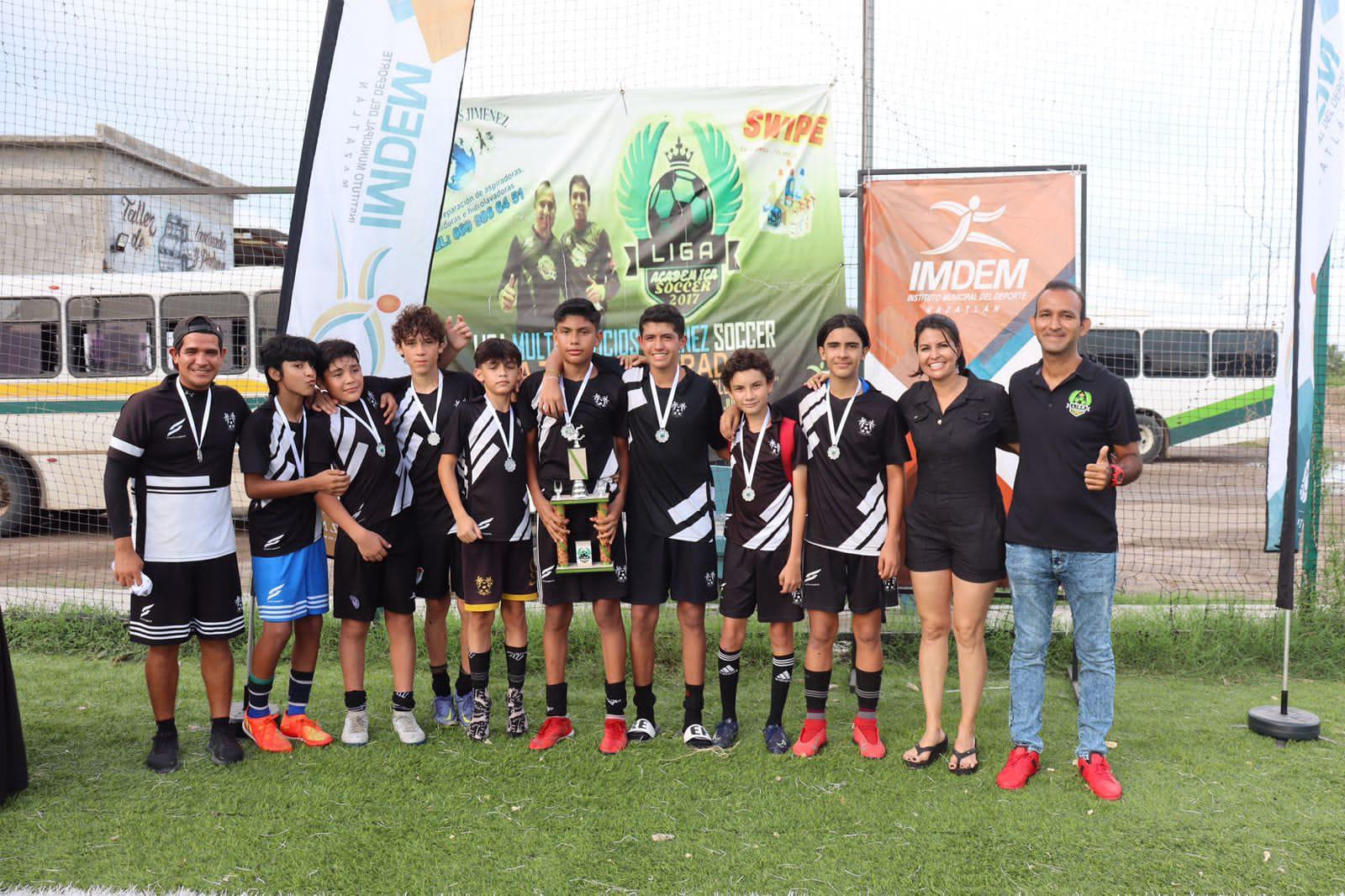 $!Panteras ruge como campeón en la colonia Burócrata