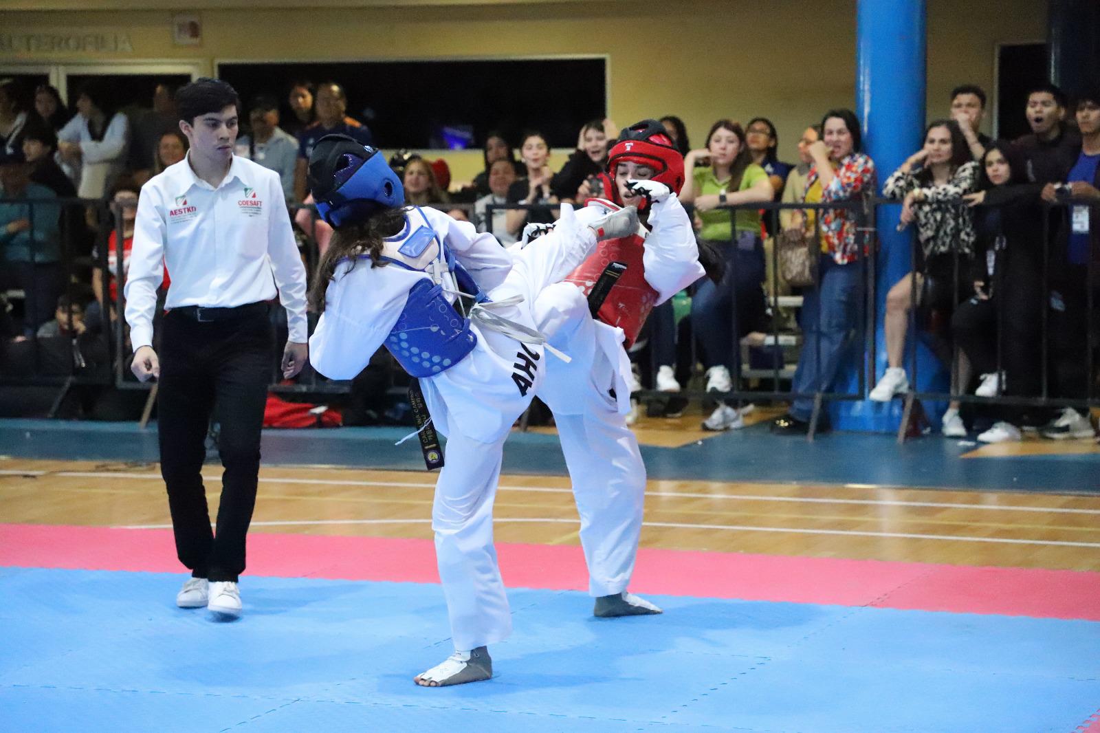 $!Cierra fuerte Culiacán en los estatales de taekwondo