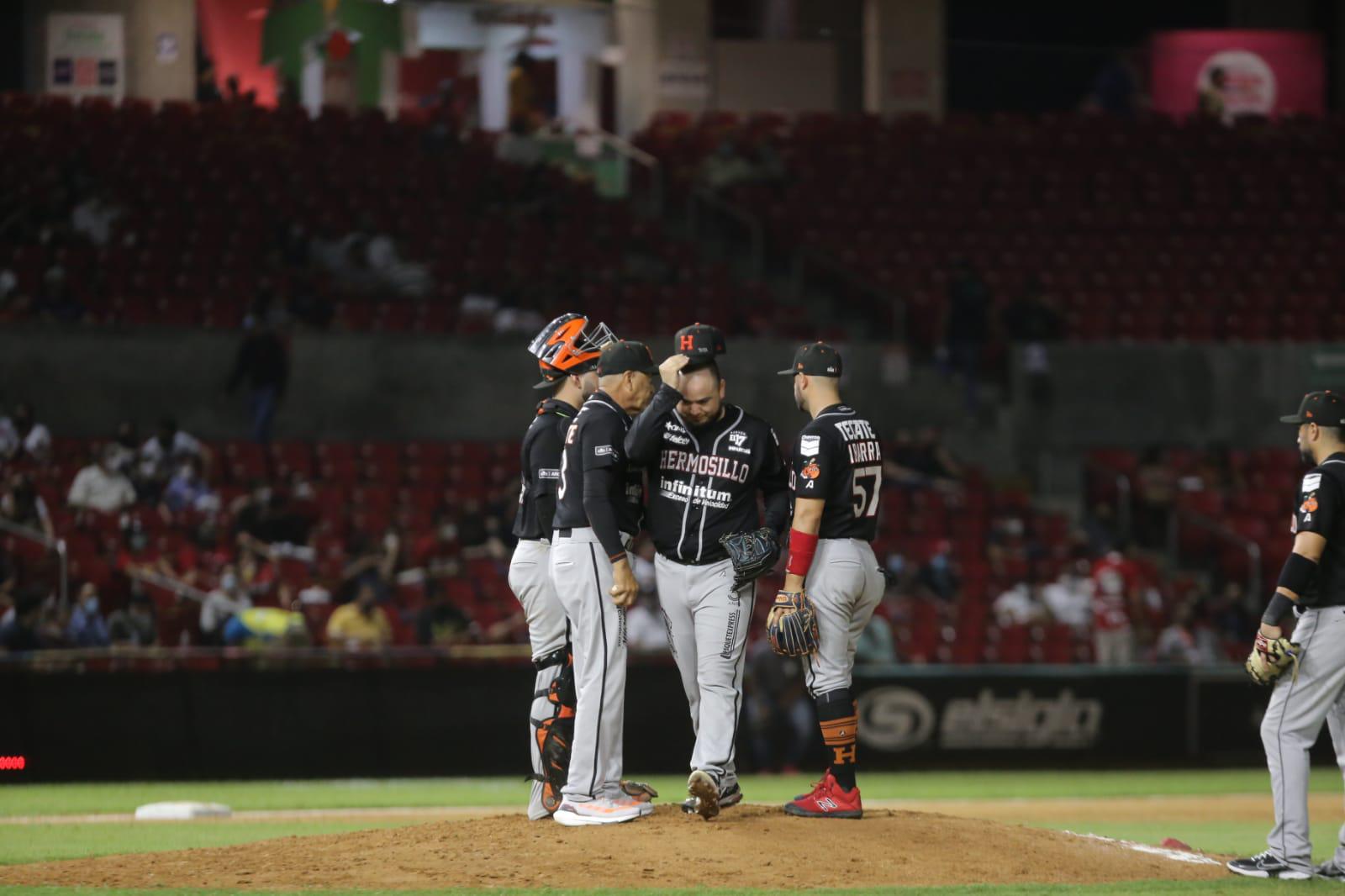 $!Venados de Mazatlán exprime a Naranjeros en el primero de la serie