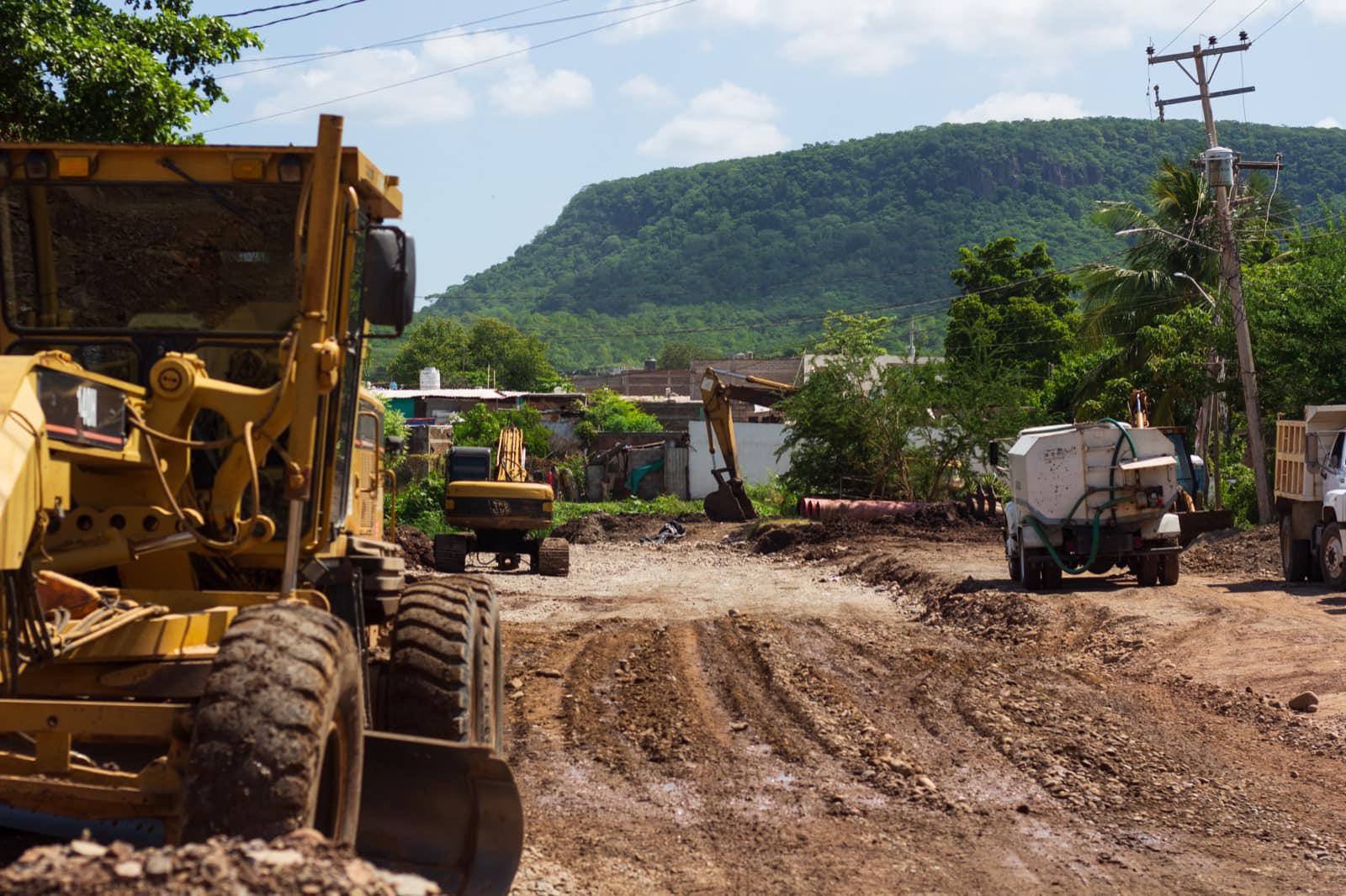 $!A punta de convenios ‘extra’, Gobierno de Rocha Moya pagó $99.5 millones más de lo acordado en ejecución de obra
