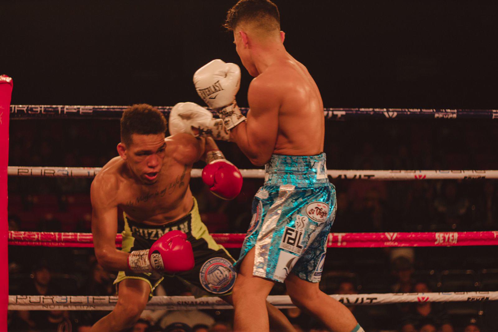 $!Kevin ‘Chacal’ González retiene su título continental de la WBA