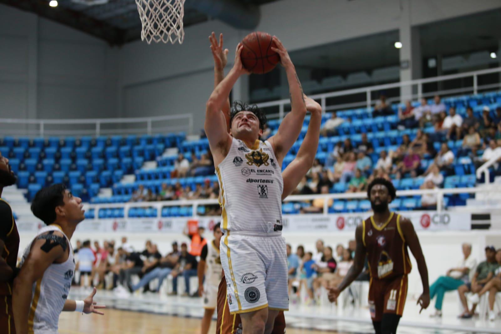 $!Piratas Basketball se queda corto en casa