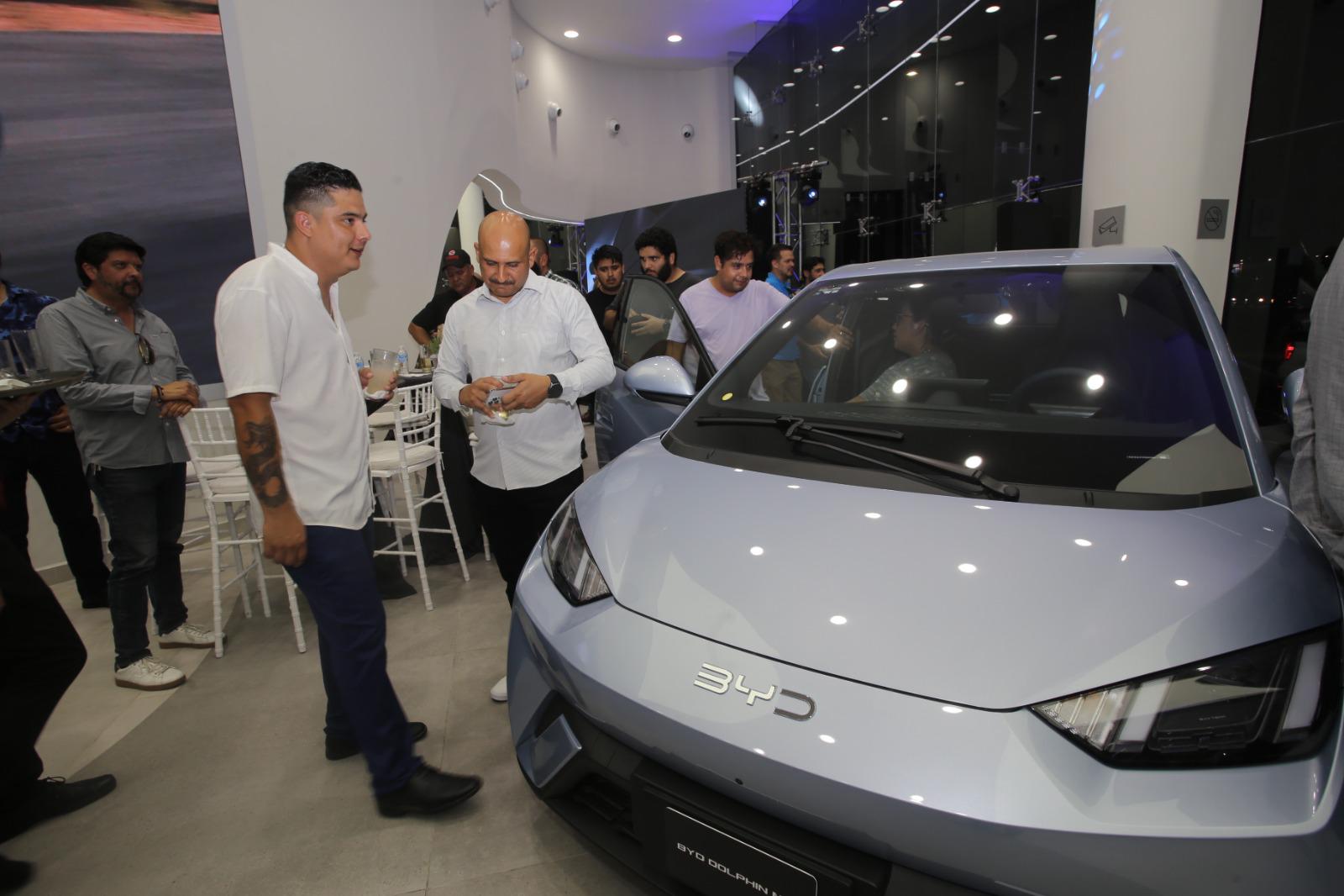 $!Abre agencia BYD de vehículos eléctricos de la más alta tecnología en Mazatlán