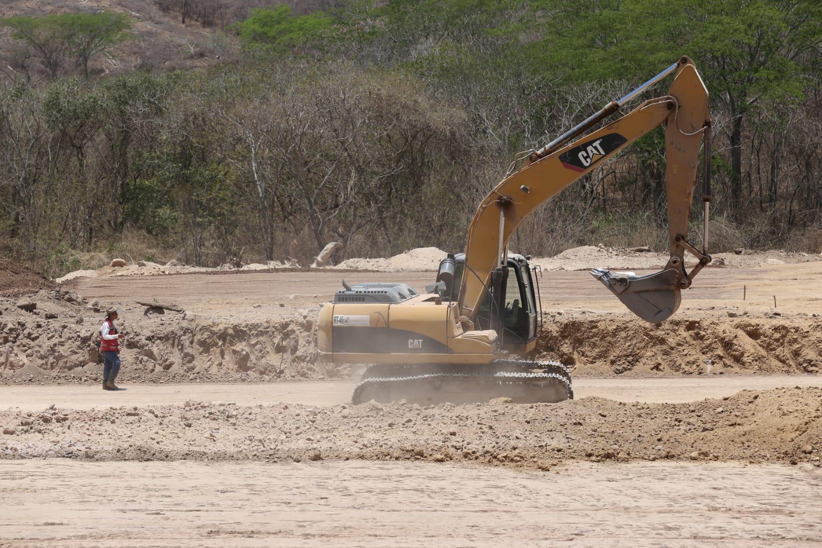 $!AMLO y Quirino se reúnen en Santa María, donde se construye la presa