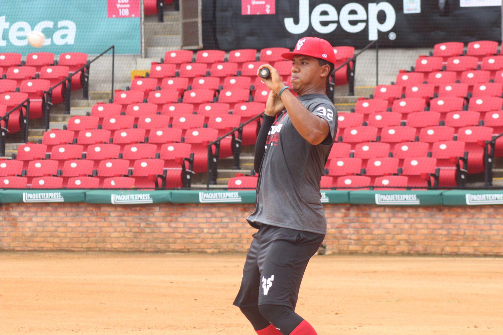 $!Venados de Mazatlán ‘nutre’ su campamento con llegadas de Tomás Solís y Mikell Granberry