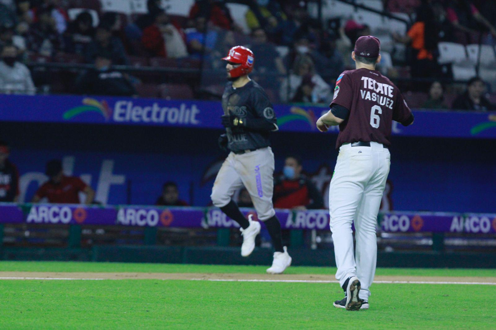 $!Tomateros de Culiacán se pone a una victoria de las semifinales