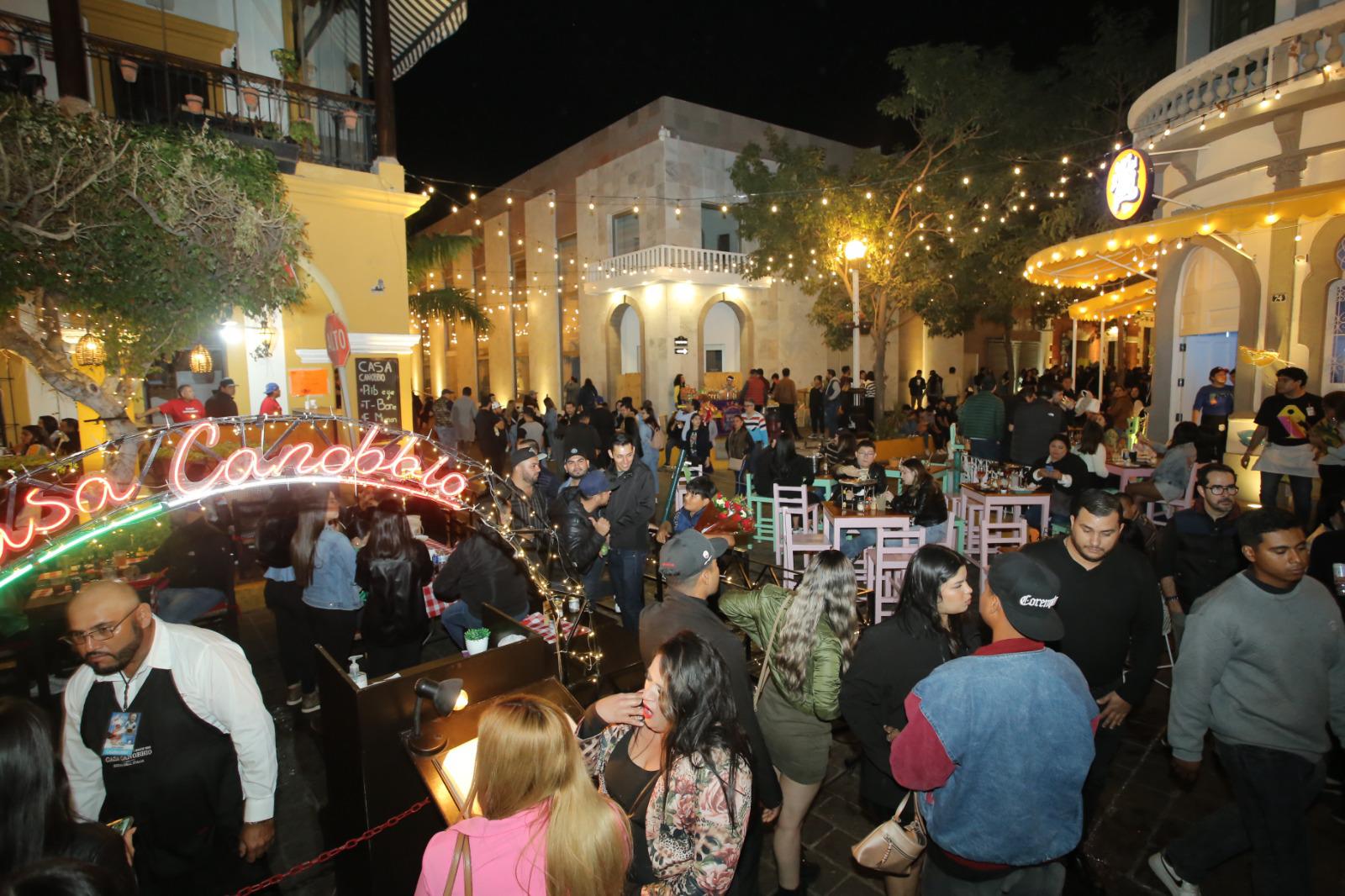 $!Olas Altas tuvo lleno total el sábado de Carnaval