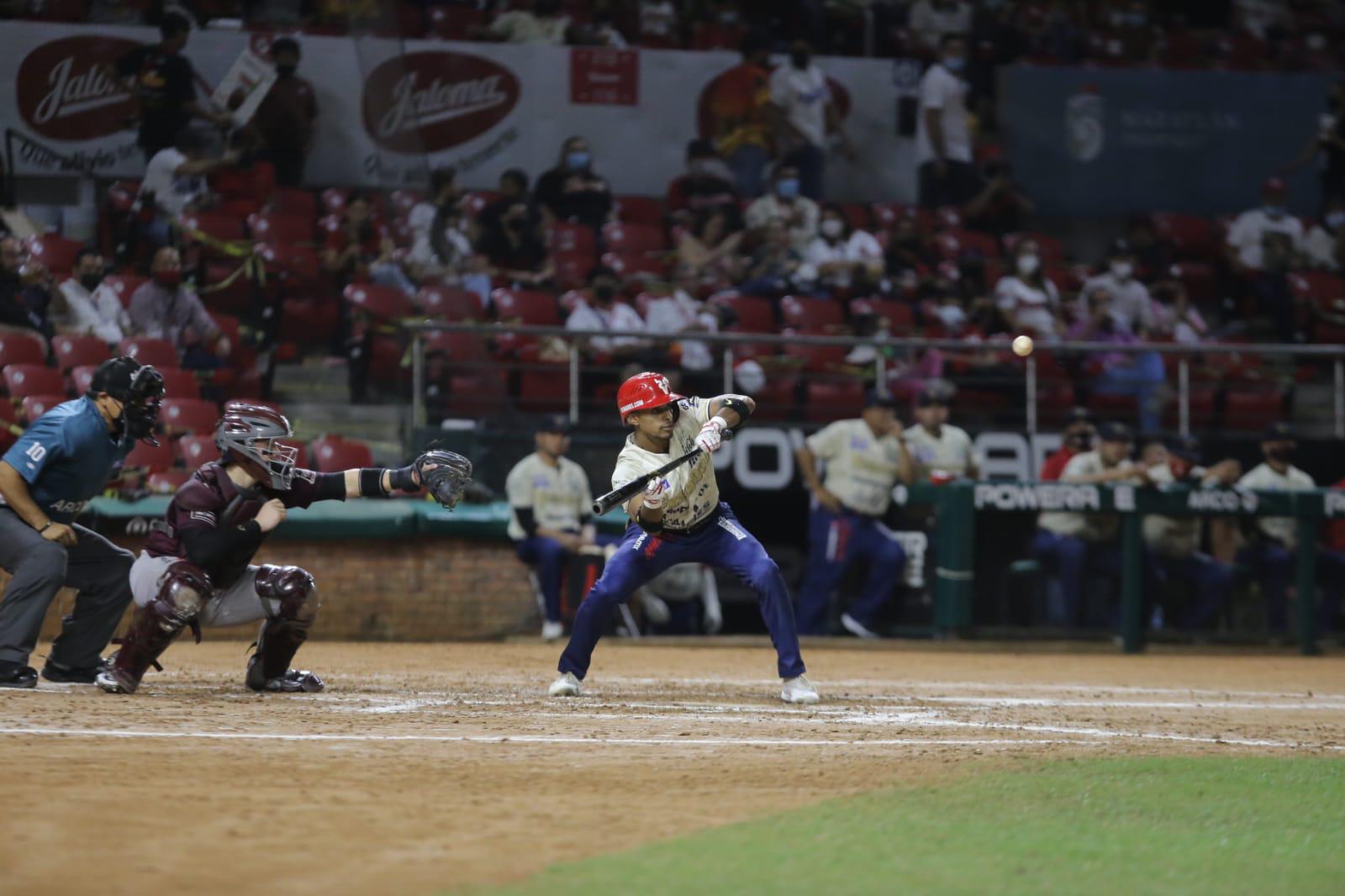 $!Venados de Mazatlán apalea a Tomateros de Culiacán y asegura una serie más en casa