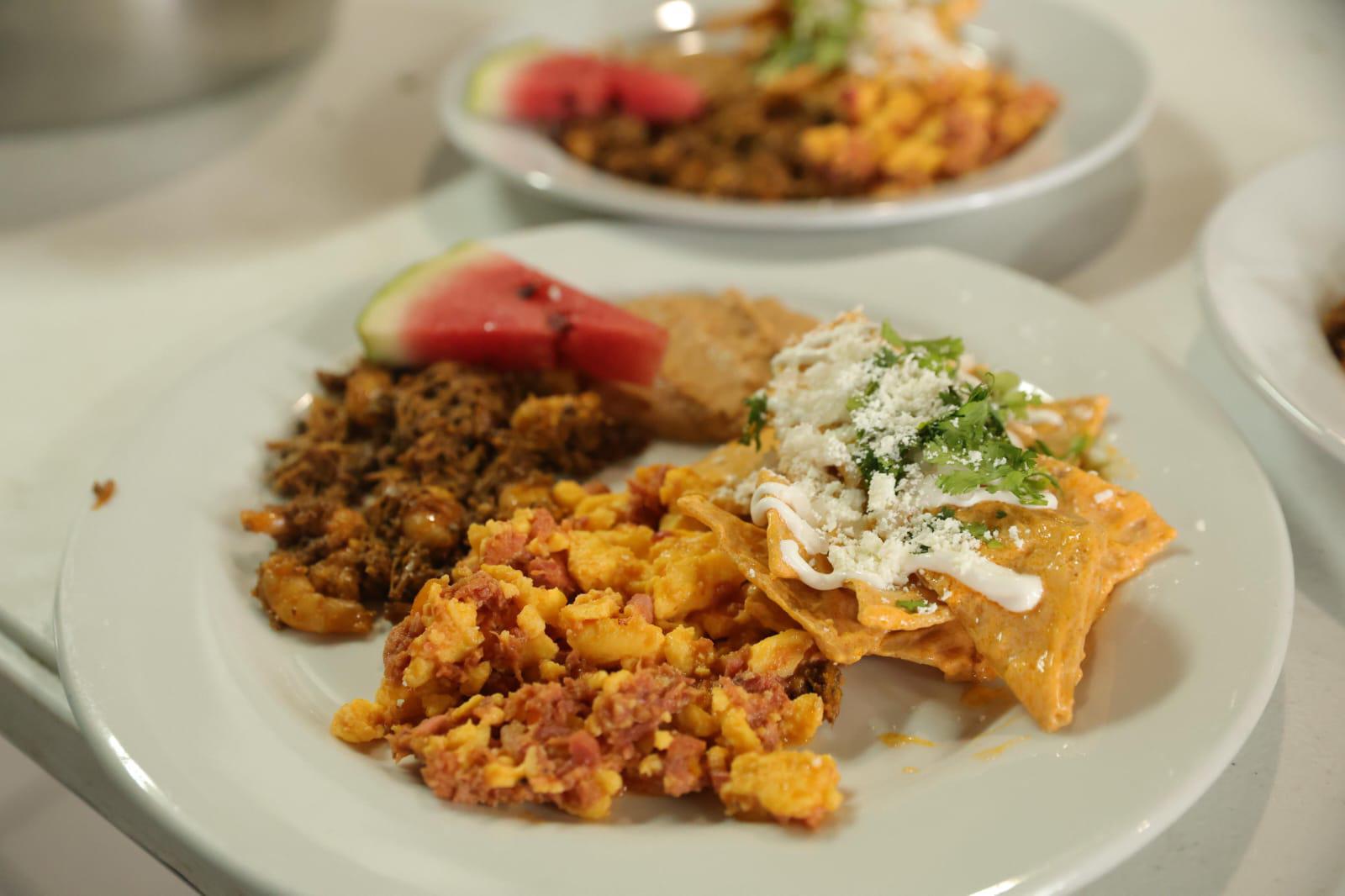 $!Presumen la gastronomía y los atractivos de Mazatlán en el Tianguis Turístico 2025
