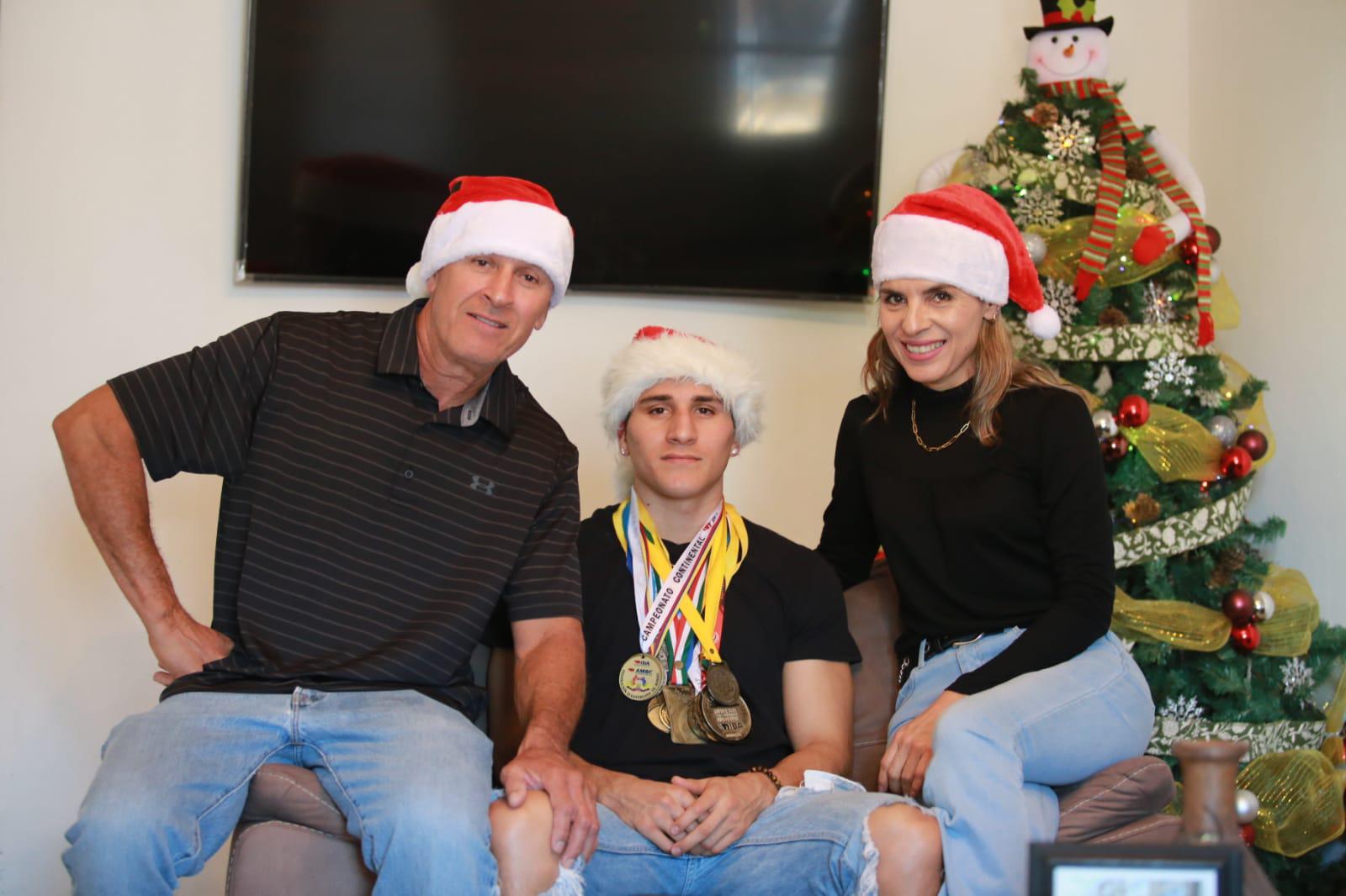 $!Marco Verde celebra una Navidad rodeado de familia