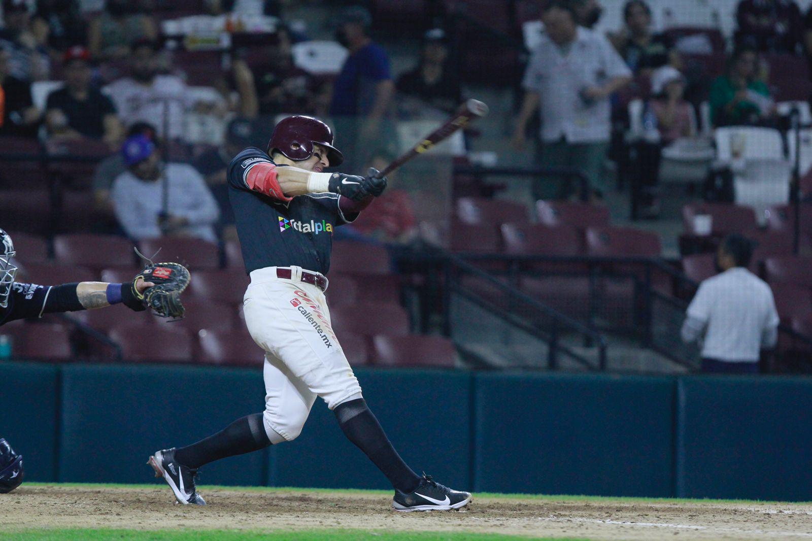 $!Tomateros de Culiacán vs. Sultanes de Monterrey tercer juego de la serie