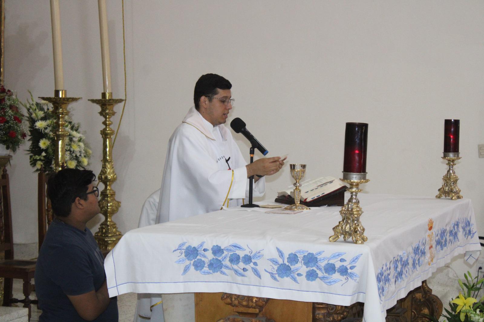 $!José Alberto ofrendó su juventud a Dios como sacerdote y médico de almas