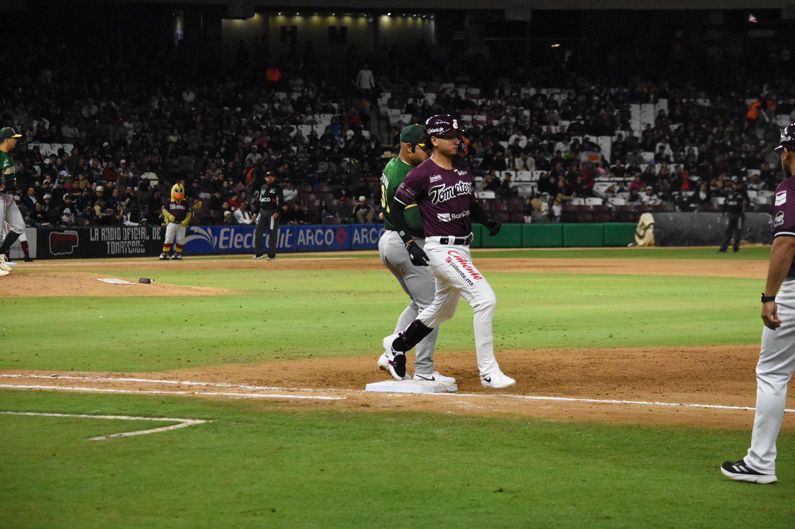 $!Tomateros de Culiacán empata la serie de semifinales ante Cañeros