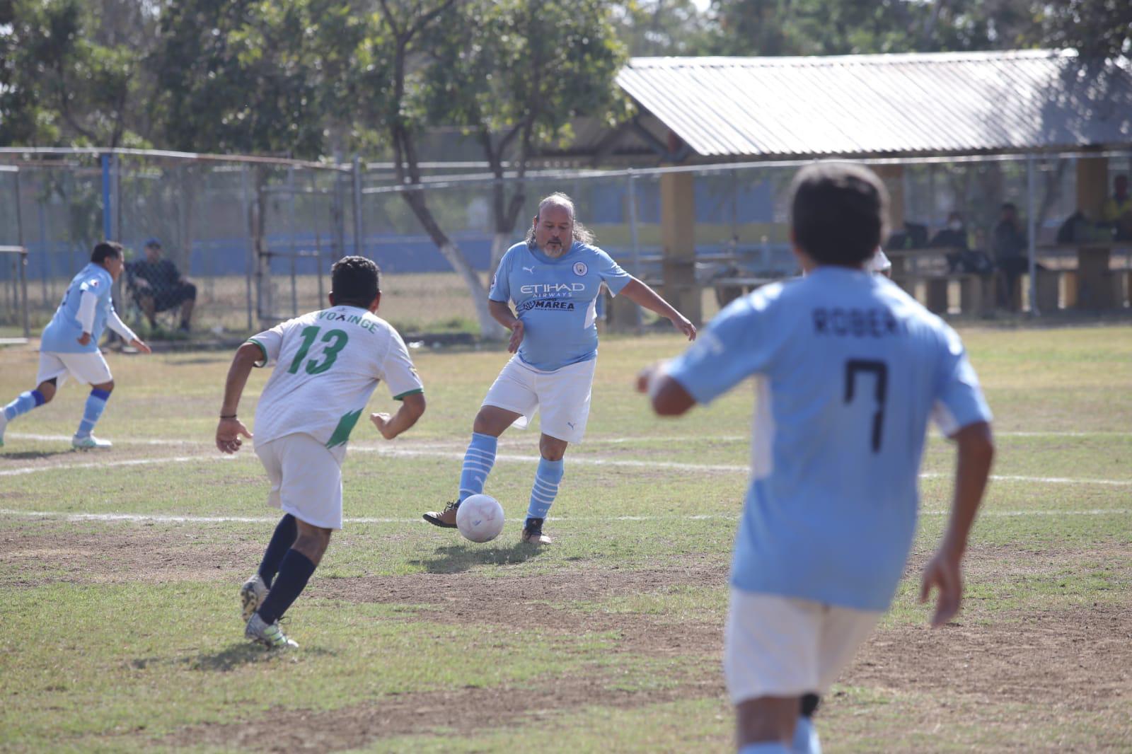 $!Liga de Futbol Veteranos Platino definirá este domingo a su campeón