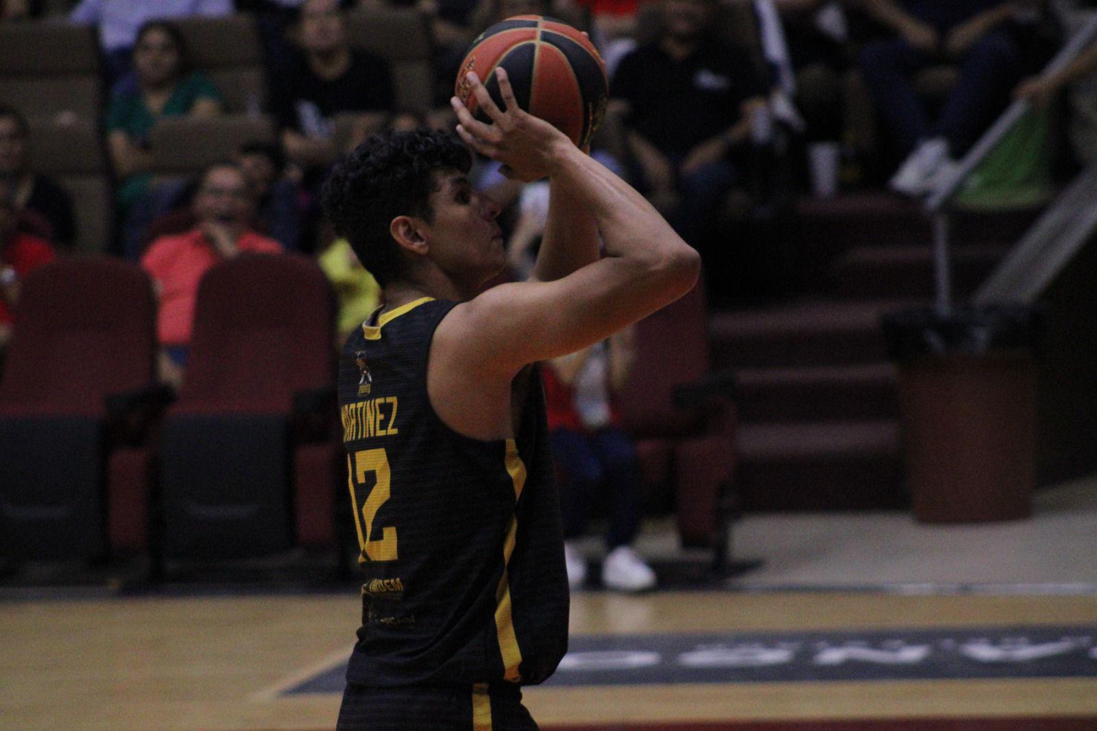 $!Agónico revés de Piratas Basketball ante Reyes de Durango