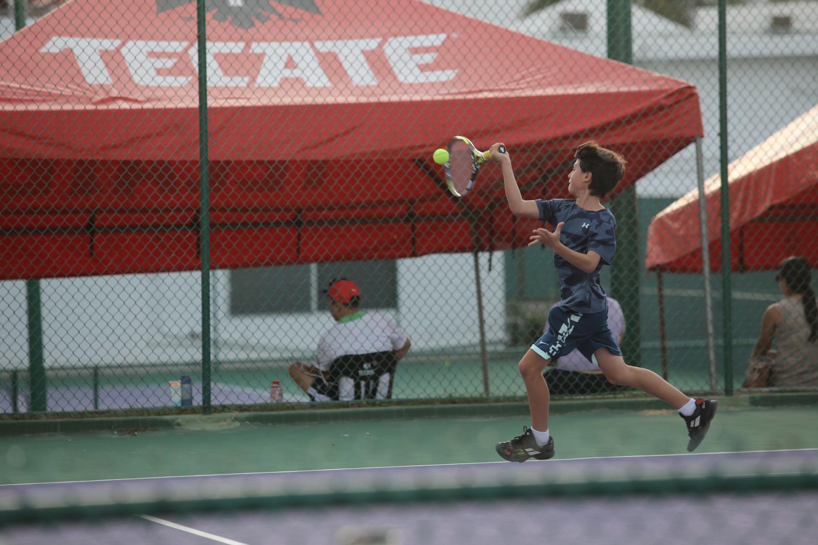 $!Toman nivel acciones de Copa de Tenis Amstel, en El Cid