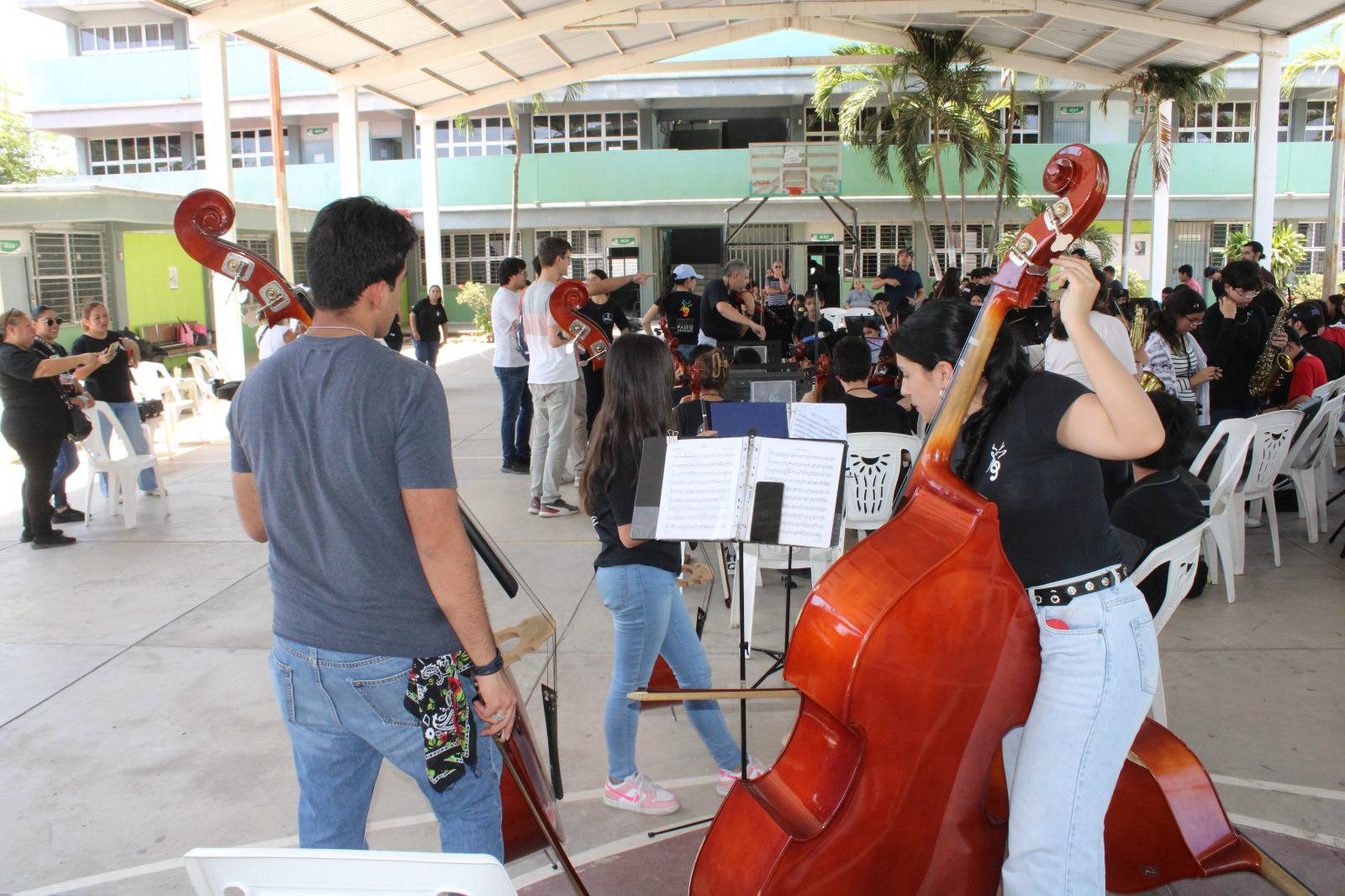 $!En Rosario, se vive la conectividad de orquestas y bandas sinfónicas del sur de Sinaloa