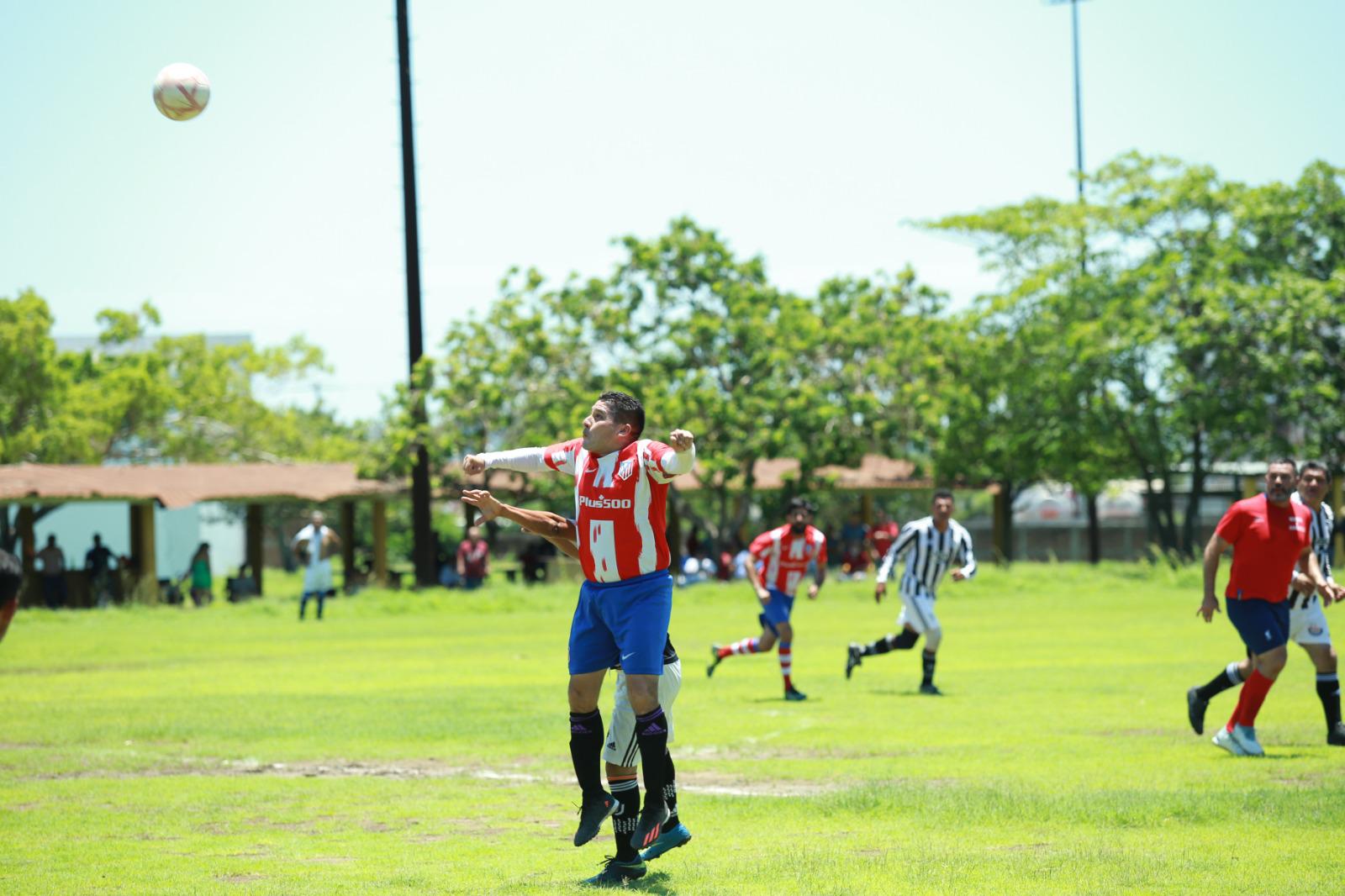 $!Es Marinos Klein campeón de la Golden Máster, en Club Muralla